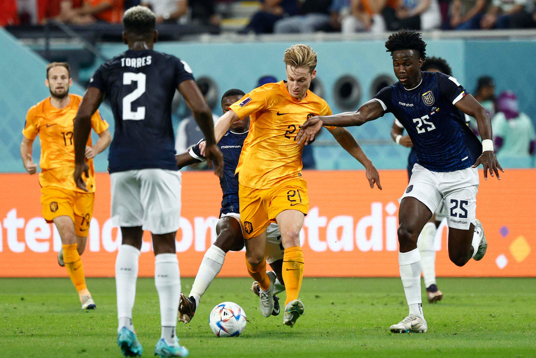 Frenkie De Jong, en una foto de archivo en el pasado Mundial de Catar 2022. EFE/ Rodrigo Jiménez