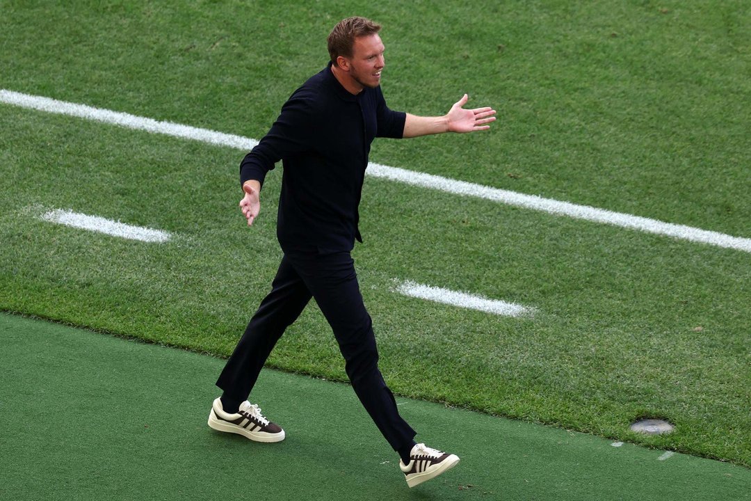 Julian Nagelsmann, seleccionador alemán, durante el partido ante Hungría de la Eurocopa 2024. EFE/EPA/MOHAMED MESSARA