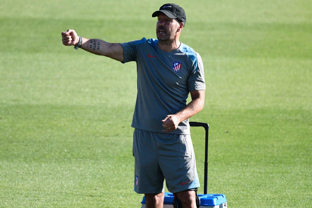 Simeone, en una foto de archivo durante esta pretemporada. EFE/Víctor Lerena